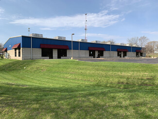 Plus de détails pour 110 East St, Crystal Lake, IL - Industriel à vendre