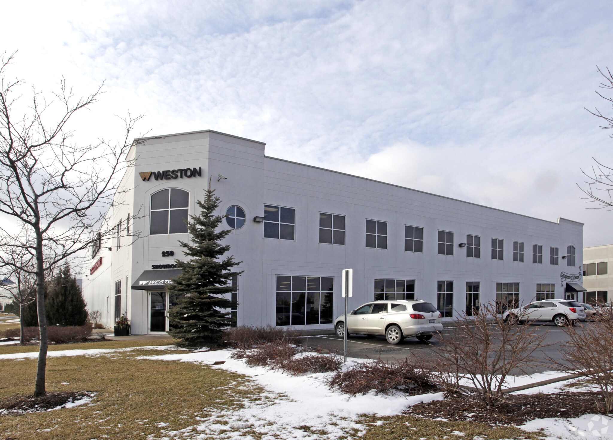 250 Vaughan Valley Blvd, Vaughan, ON for sale Primary Photo- Image 1 of 1