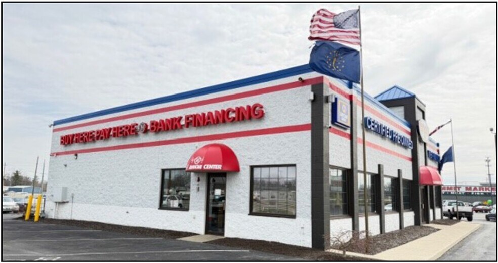 5000 Decatur Rd, Fort Wayne, IN à vendre - Photo du bâtiment - Image 2 de 9