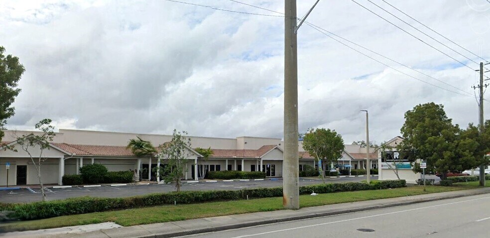 6641 US Hwy 1, Port Saint Lucie, FL à louer - Photo du bâtiment - Image 3 de 3