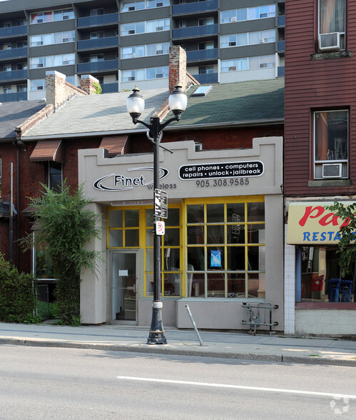 250 King St W, Hamilton, ON à louer - Photo du bâtiment - Image 2 de 3