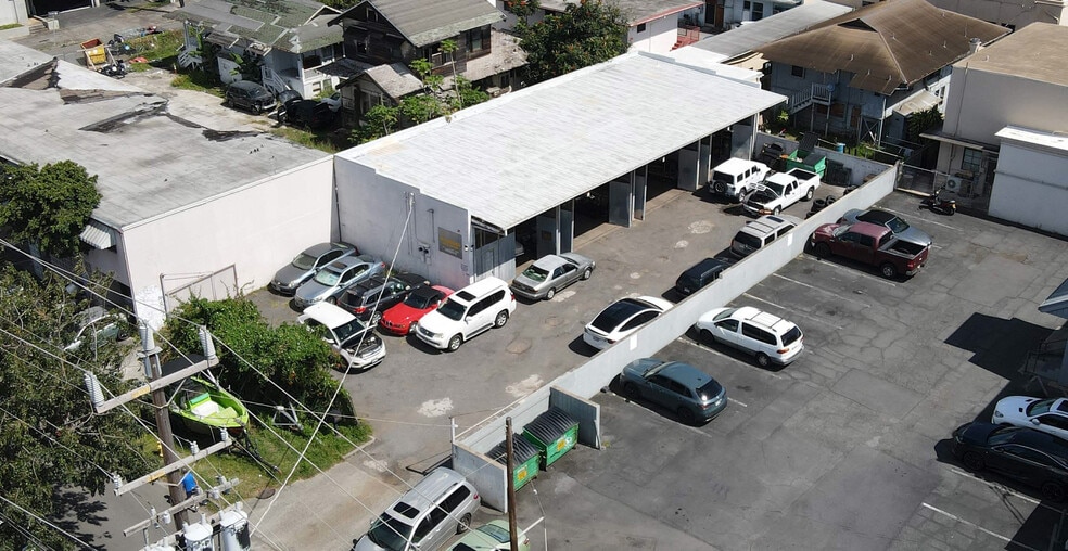 1918 Algaroba St, Honolulu, HI à vendre - Photo du bâtiment - Image 2 de 5