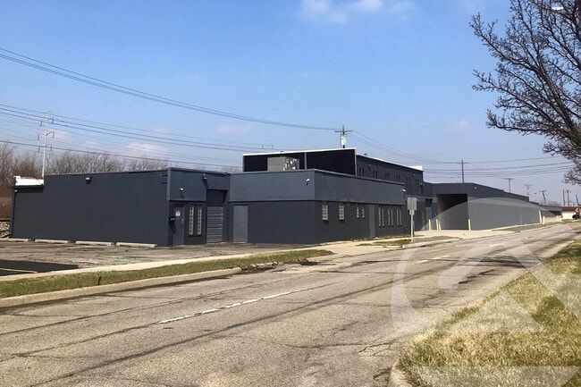 More details for 880 W Jefferson Ave, Trenton, MI - Industrial for Lease