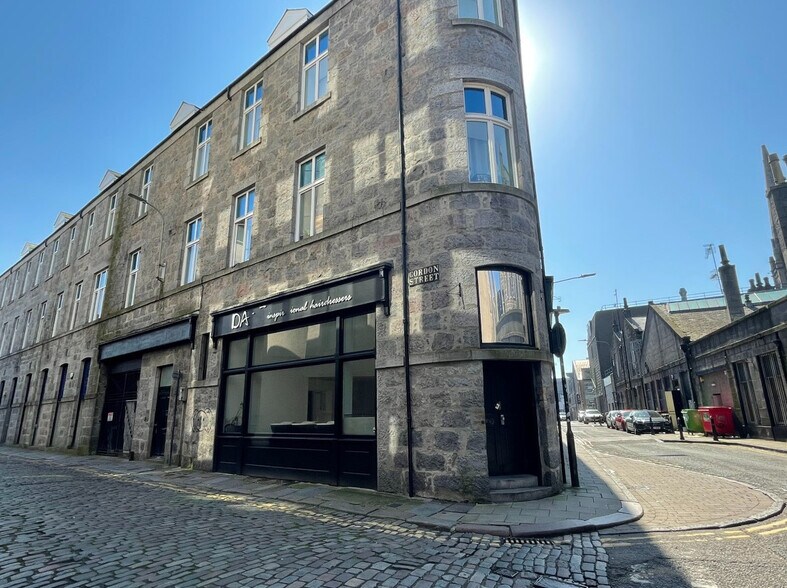 Langstane Pl, Aberdeen à louer - Photo du bâtiment - Image 2 de 4