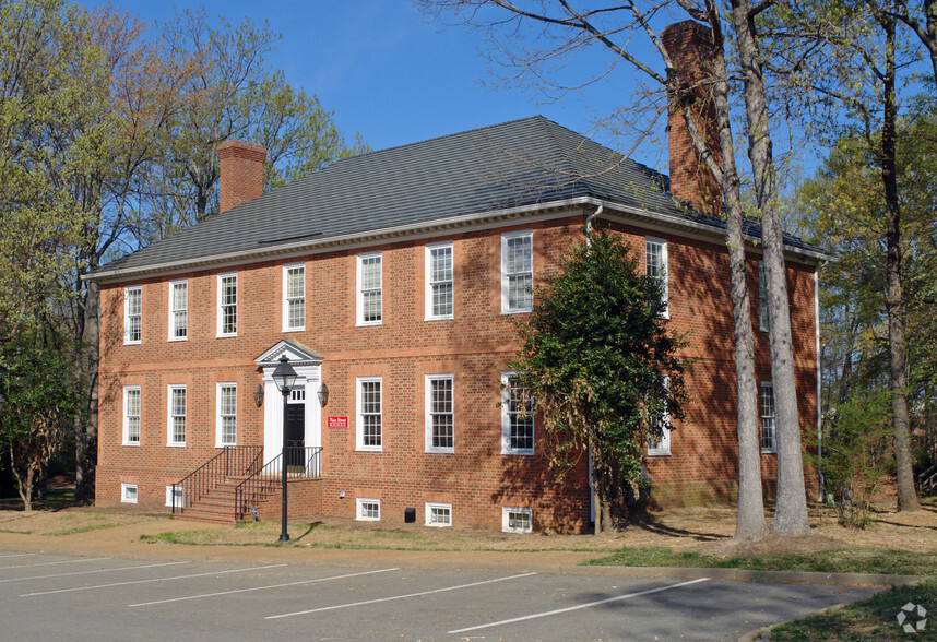 711 N Courthouse Rd, Richmond, VA for sale - Building Photo - Image 1 of 1