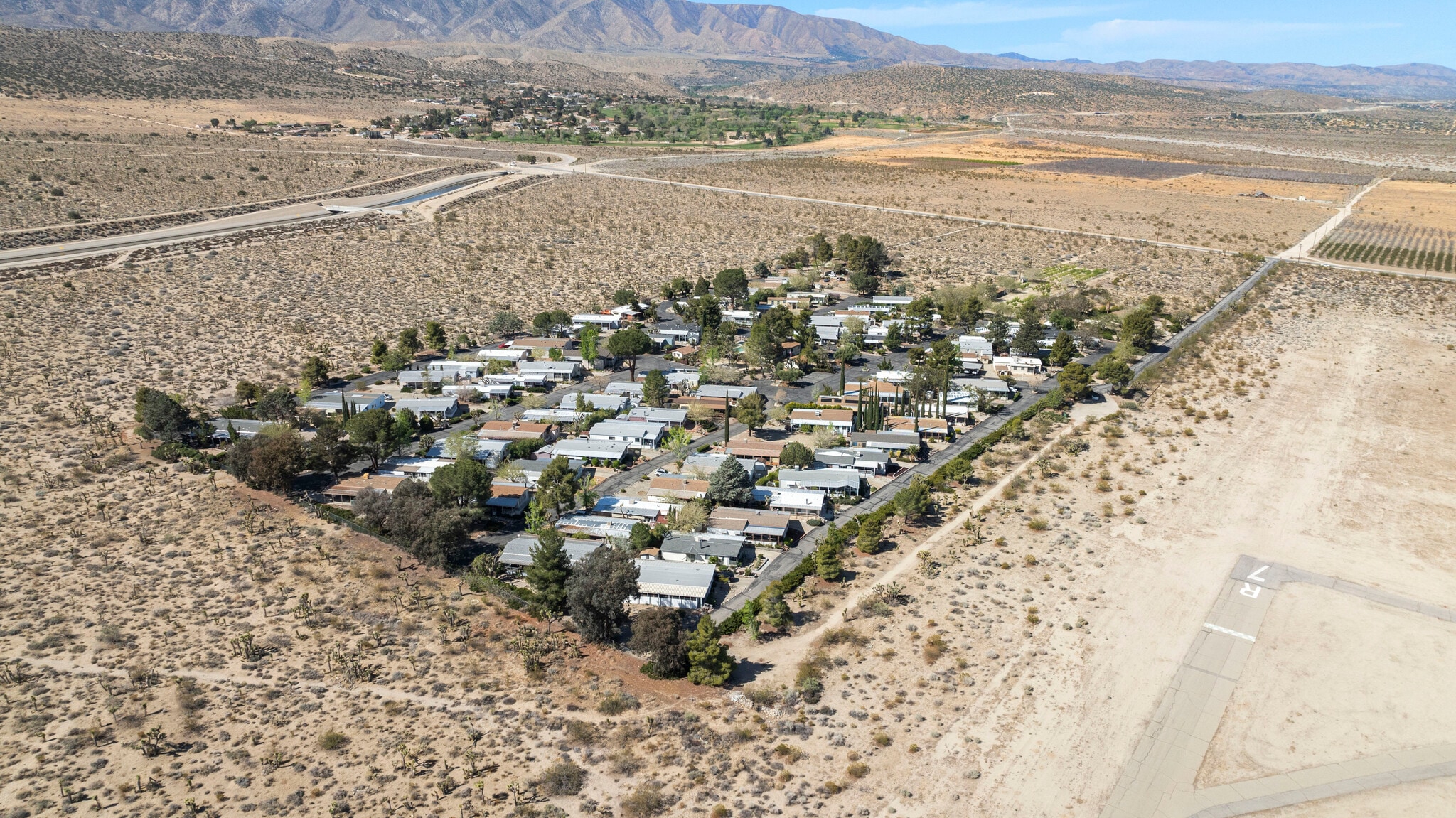 16754 E Avenue X, Llano, CA for sale Primary Photo- Image 1 of 5