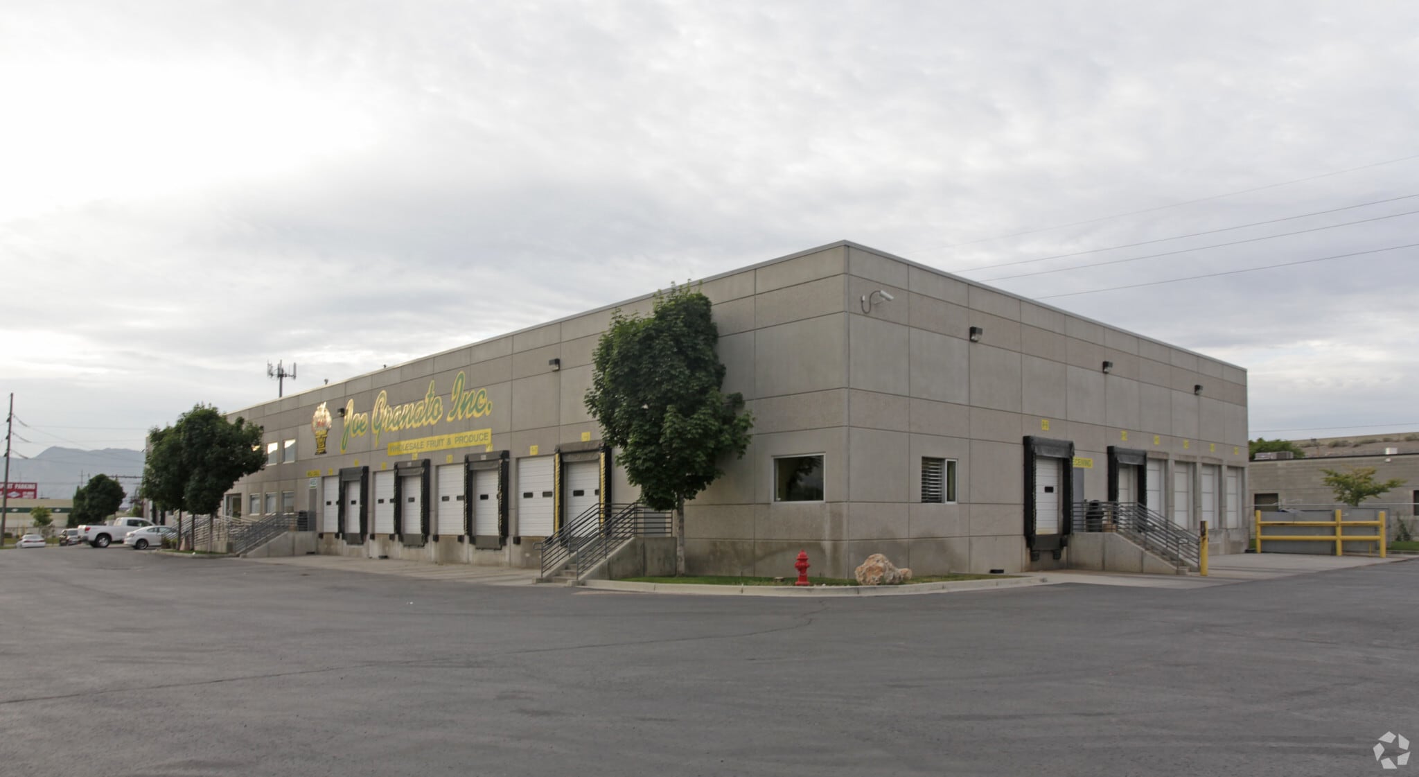 Orange Street Industrial portfolio of 2 properties for sale on LoopNet.ca Primary Photo- Image 1 of 27