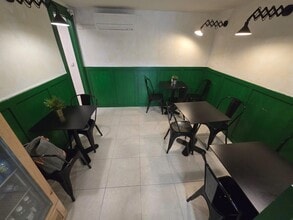 Commerce de détail dans Barcelone, Barcelona à louer Photo intérieure- Image 2 de 14