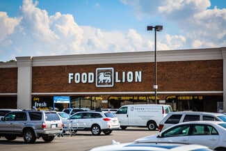 More details for 18 The Square At Lillington, Lillington, NC - Retail for Lease