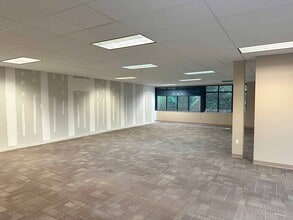 1972 Gadsden Hwy, Birmingham, AL for lease Interior Photo- Image 1 of 1