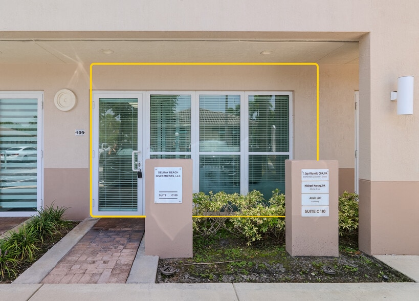 5220 S University Dr, Davie, FL for sale - Building Photo - Image 1 of 22