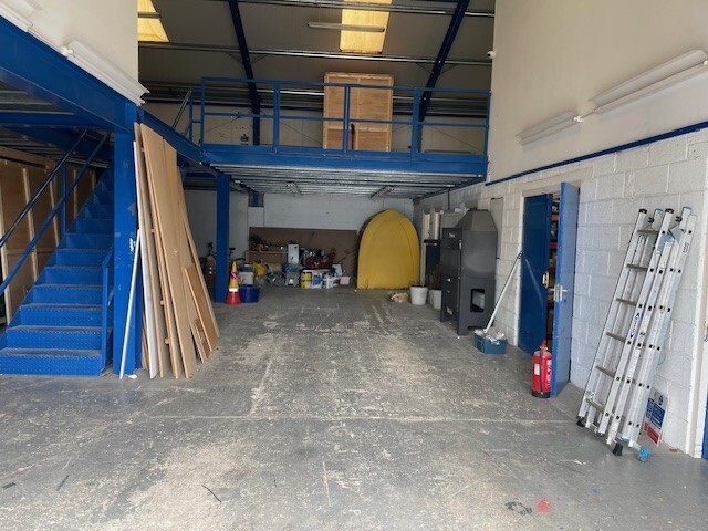 Showfield Ln, Malton for lease Interior Photo- Image 1 of 1