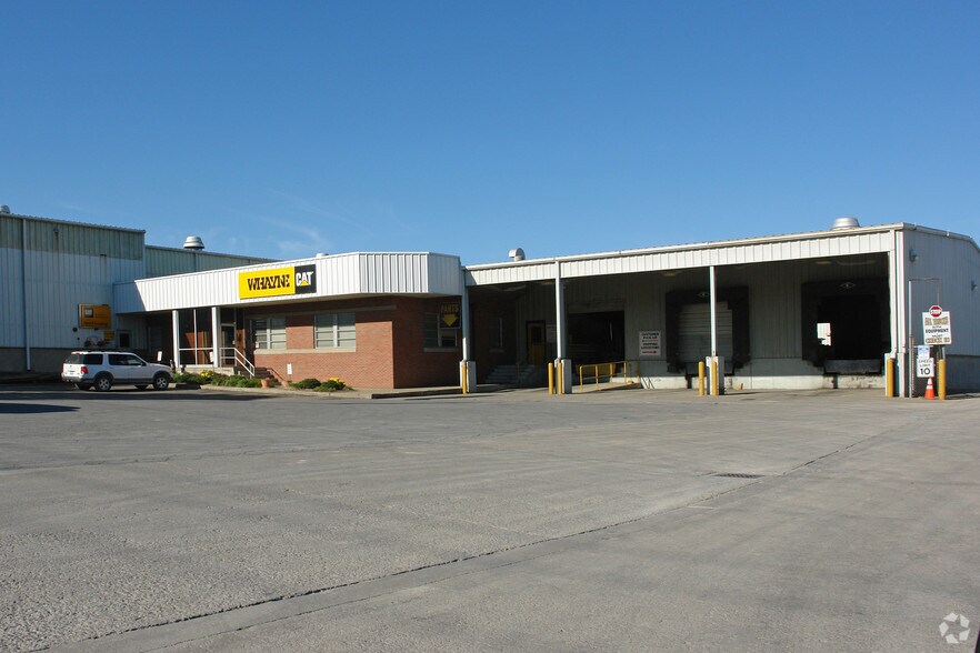 195 Lisle Industrial Ave, Lexington, KY à louer - Photo principale - Image 1 de 12
