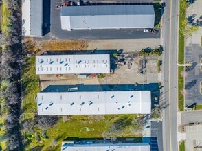 4311 Caterpillar Rd, Redding, CA - AÉRIEN  Vue de la carte - Image1