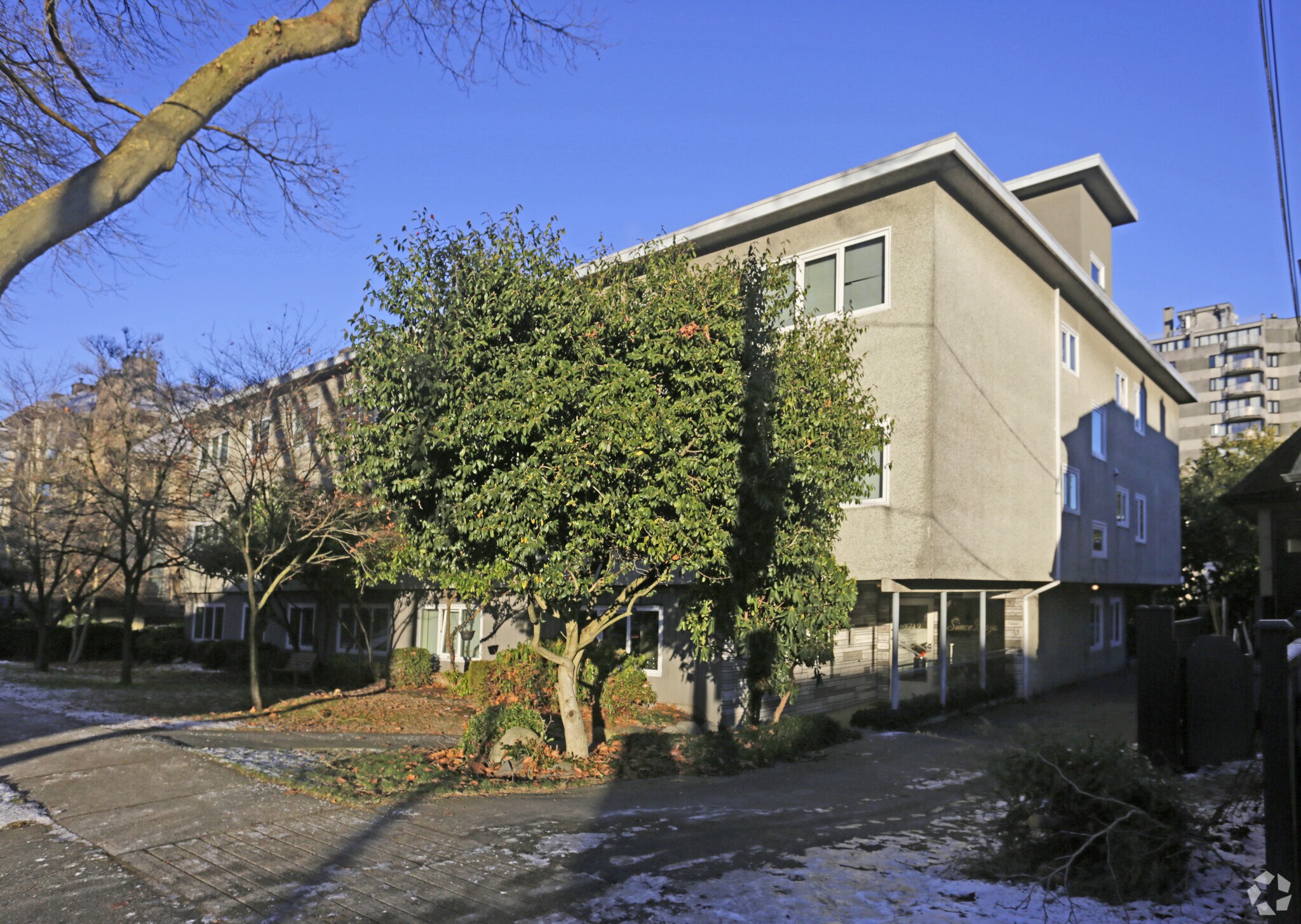 3719 W 8th Av, Vancouver, BC for sale Primary Photo- Image 1 of 21