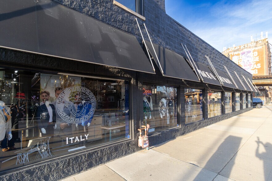 2950 W Fullerton Ave, Chicago, IL à louer - Photo du bâtiment - Image 3 de 14