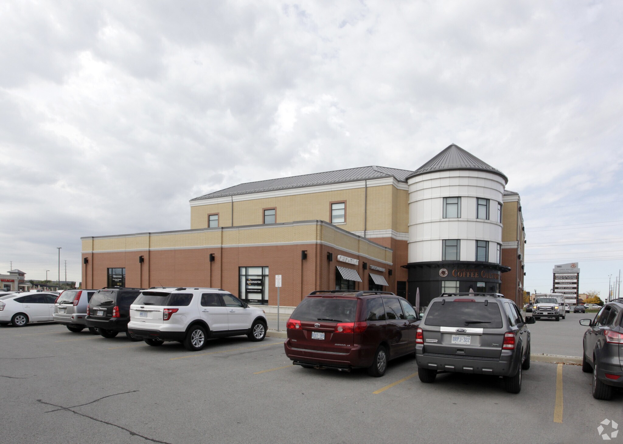 1960 Appleby Line, Burlington, ON for sale Primary Photo- Image 1 of 1