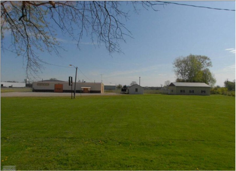 607 Bloomfield Rd, Chatham-Kent, ON à vendre - Photo principale - Image 1 de 1