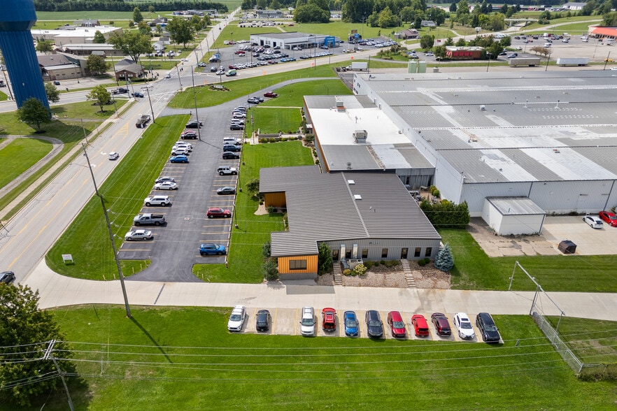 1840 Baney Rd S, Ashland, OH à vendre - Photo du bâtiment - Image 3 de 13