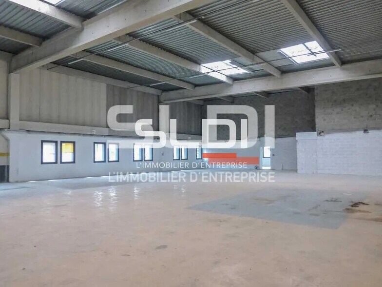 Bureau dans Vénissieux à louer - Photo intérieure - Image 2 de 6