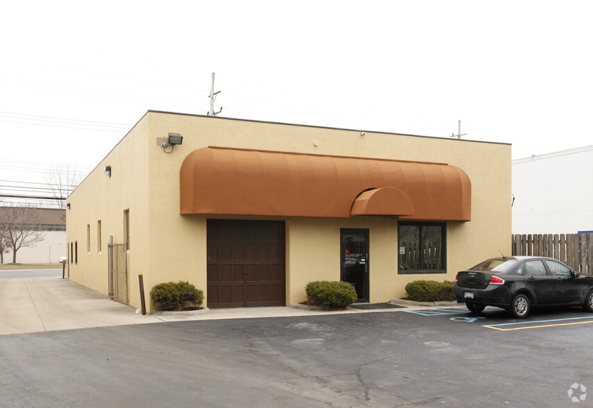 24431 Telegraph Rd, Southfield, MI for sale - Building Photo - Image 2 of 5