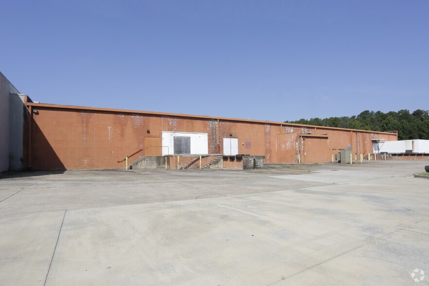 903 Elbert St, Elberton, GA à louer - Photo du bâtiment - Image 3 de 3