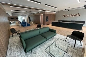 Station Rd, Kings Langley for lease Interior Photo- Image 1 of 7