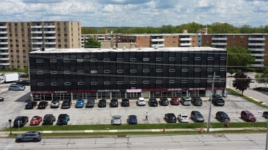 5311 Northfield Rd, Bedford, OH for lease Building Photo- Image 2 of 10