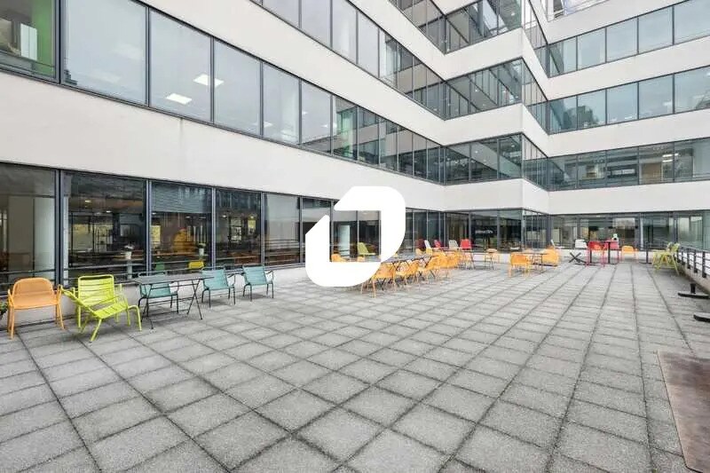 Office in Massy for lease - Building Photo - Image 2 of 17