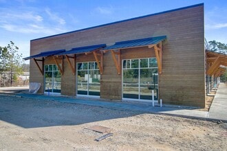 313 N Maple St, Summerville, SC for lease Interior Photo- Image 2 of 2