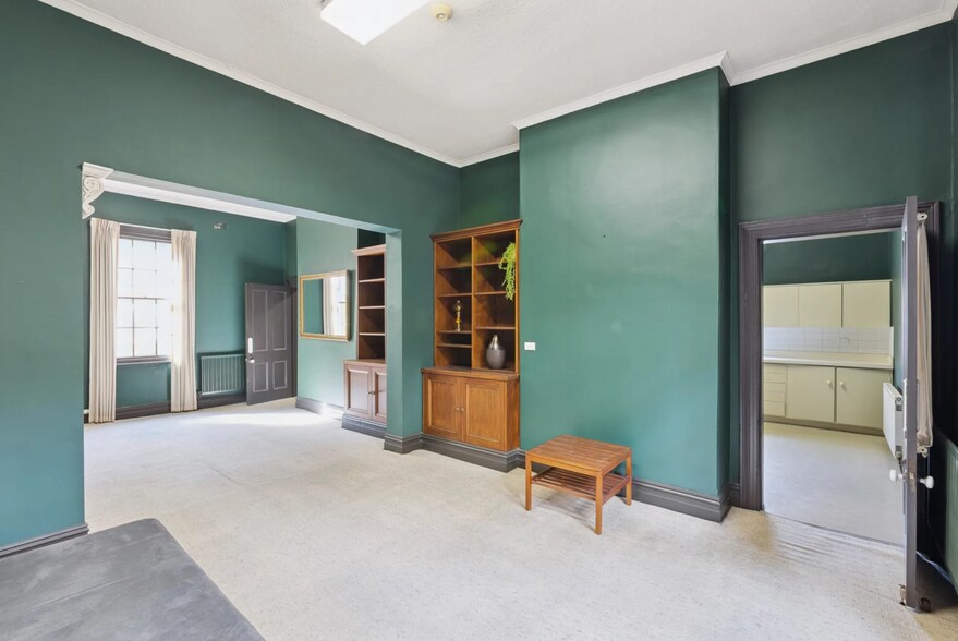 208-212 Clarendon Street, East Melbourne for sale - Interior Photo - Image 2 of 9