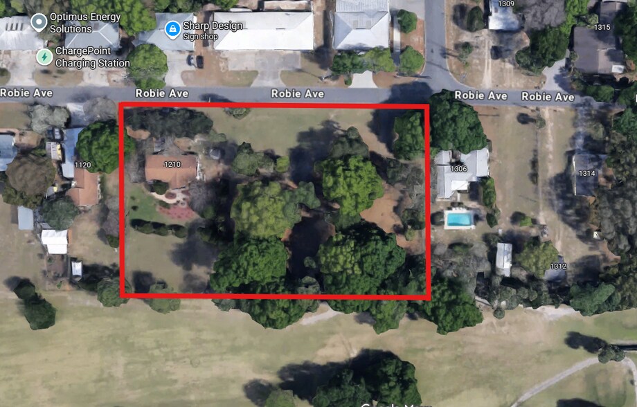 1210 Robie Ave, Mount Dora, FL à vendre - Aérien - Image 1 de 2