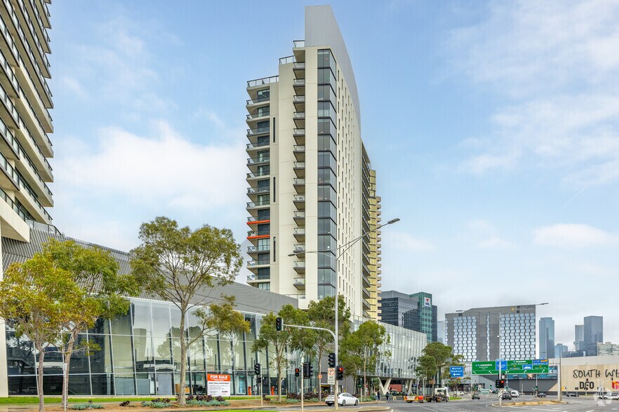 58-70 Lorimer St, Melbourne for sale - Building Photo - Image 2 of 6