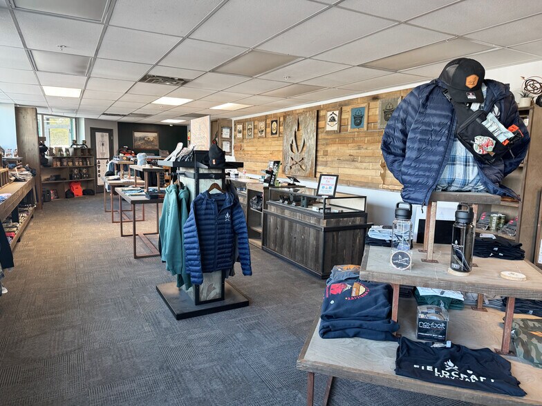 1825 S East Bay Blvd, Provo, UT à louer - Photo intérieure - Image 3 de 25