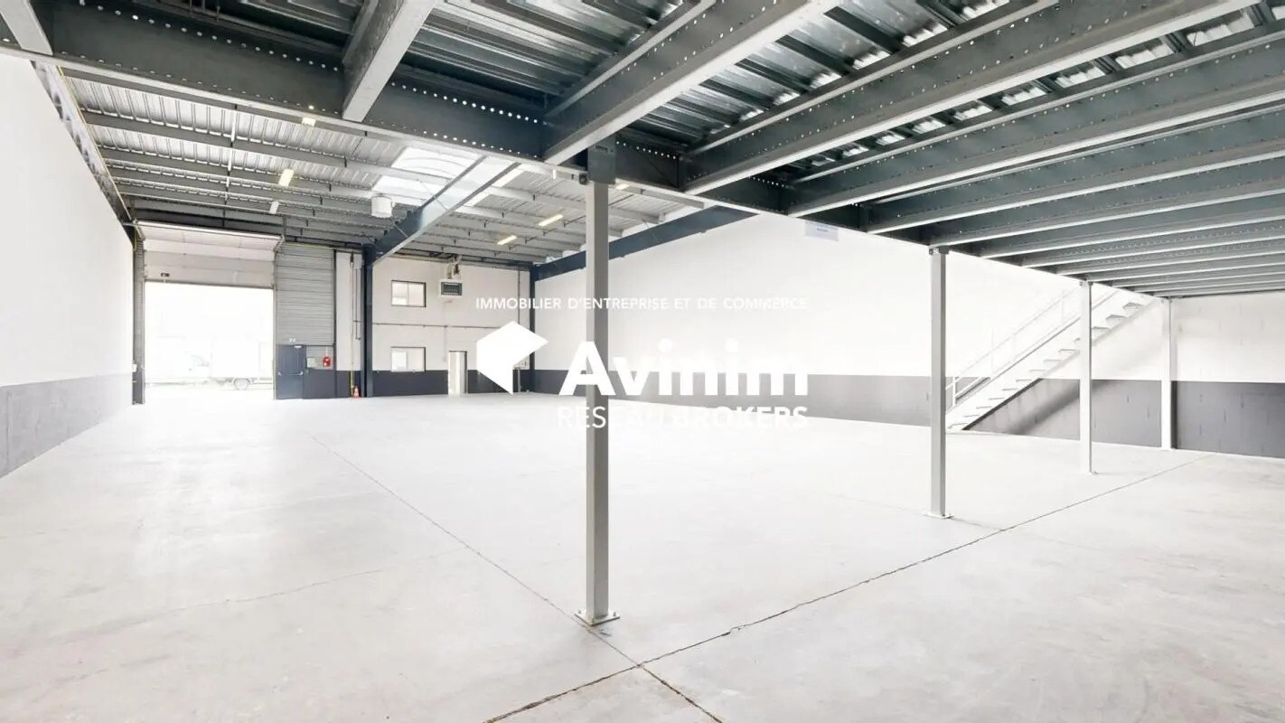 Industrial in Bezons for lease Interior Photo- Image 1 of 6