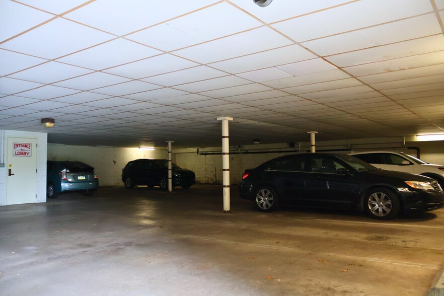 1108 E Chocolate Ave, Hershey, PA for sale - Building Photo - Image 2 of 10