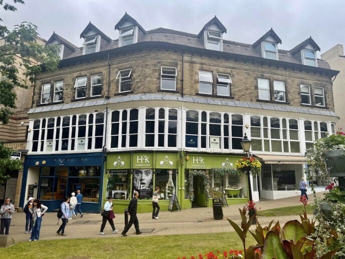 12 Montpellier Parade, Harrogate for lease - Building Photo - Image 2 of 3