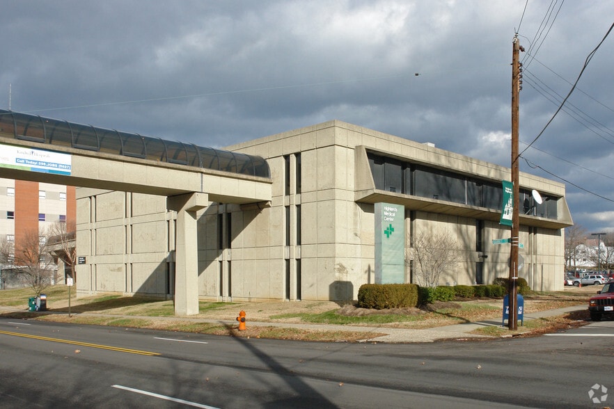 801 Barret Ave, Louisville, KY for lease - Building Photo - Image 2 of 10
