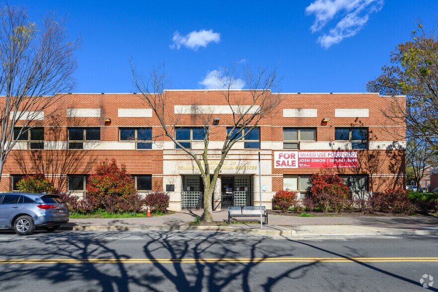 2525 Mt Vernon Ave, Alexandria, VA à vendre - Photo du bâtiment - Image 3 de 5