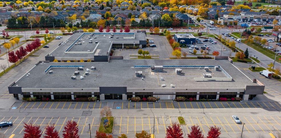 3450 Superior Ct, Oakville, ON for lease - Building Photo - Image 3 of 13