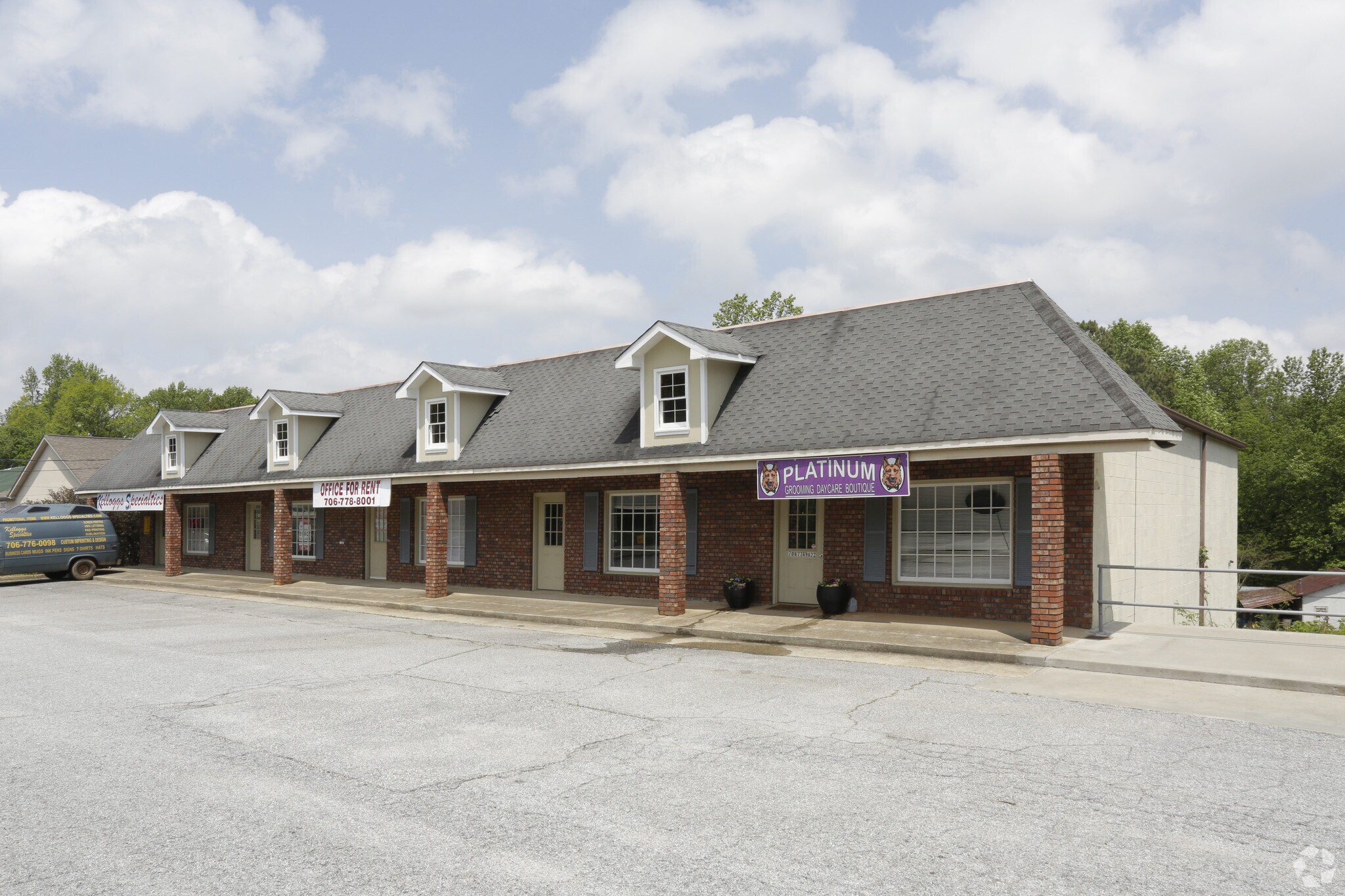 1046-1056 Us-441-br, Demorest, GA for lease Primary Photo- Image 1 of 7