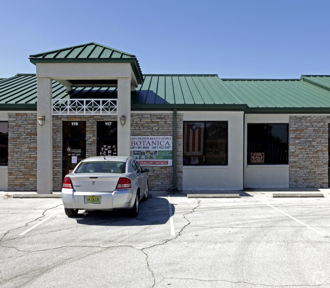 101-131 E 13th St, Saint Cloud, FL for lease - Building Photo - Image 1 of 19