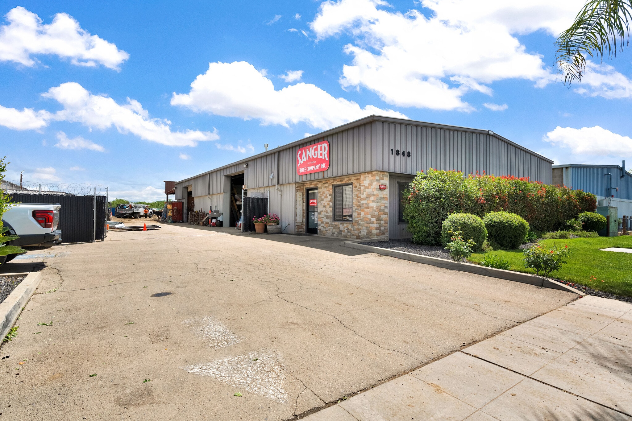 1848 Industrial Way, Sanger, CA for lease Primary Photo- Image 1 of 18