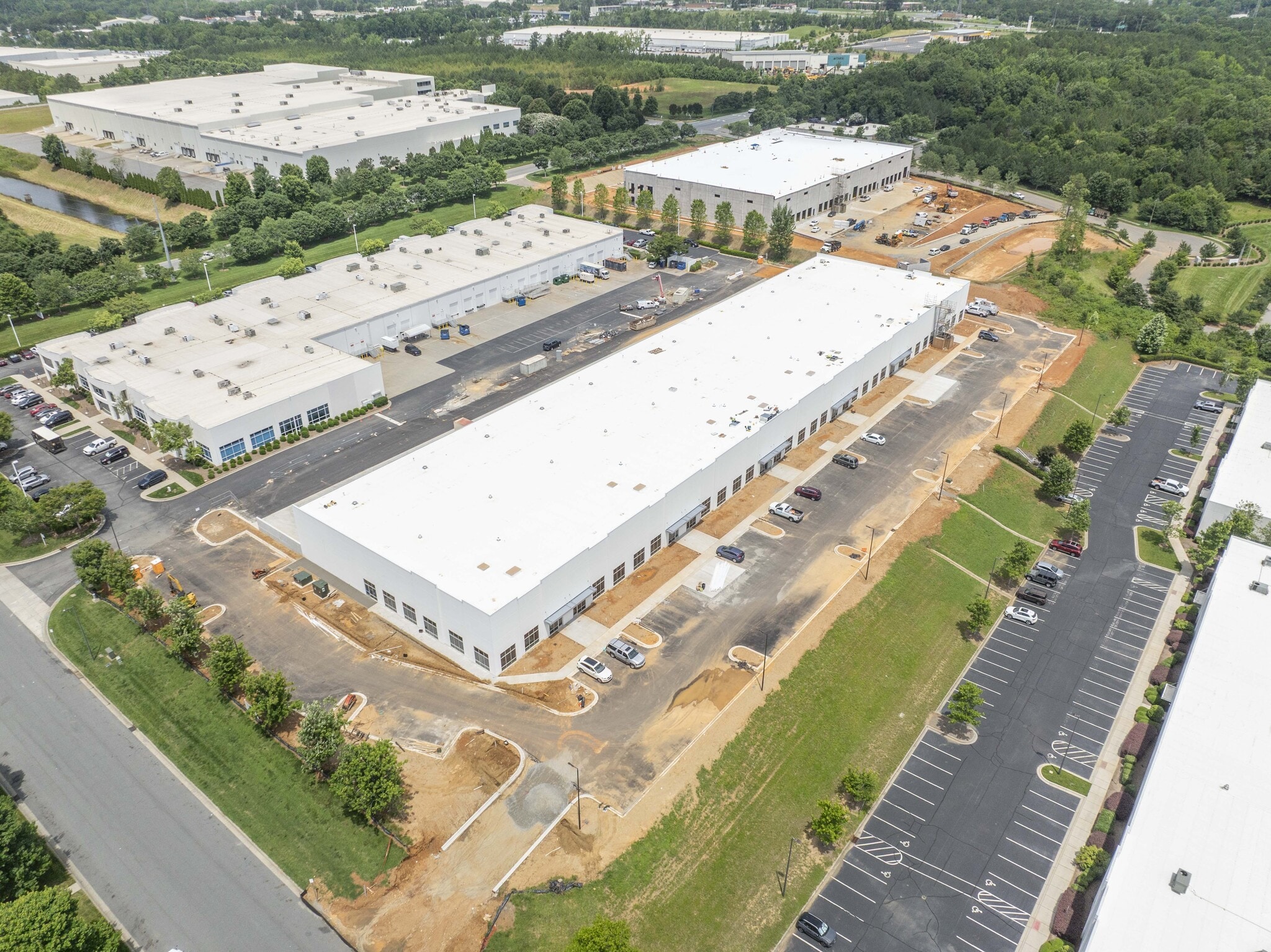 4651 Corporate Dr, Concord, NC for lease Primary Photo- Image 1 of 6