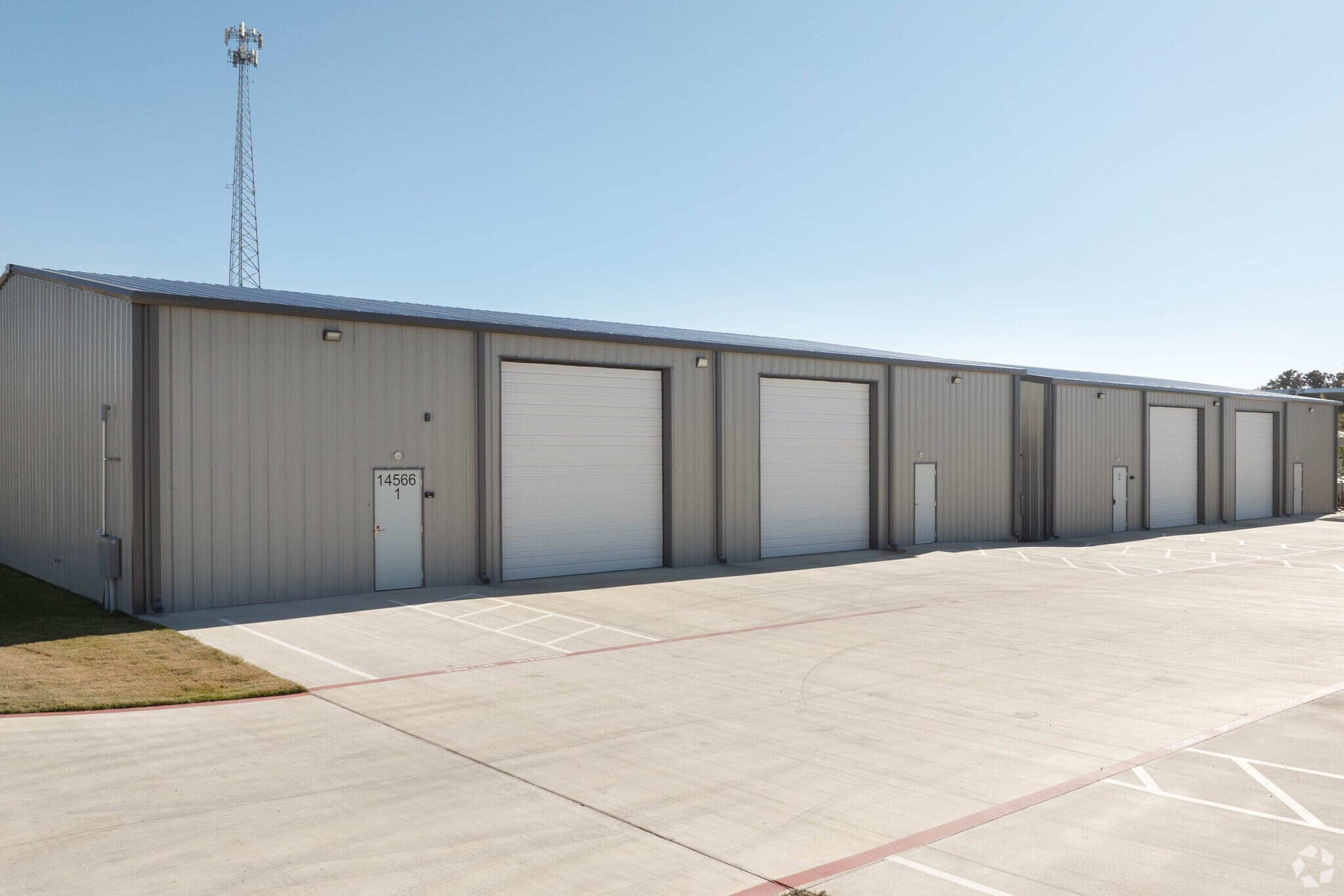 14566 Industrial Park, Aubrey, TX for sale Primary Photo- Image 1 of 37