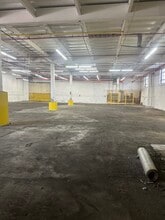 656-678 Montauk Ave, Brooklyn, NY à louer Photo intérieure- Image 2 de 3