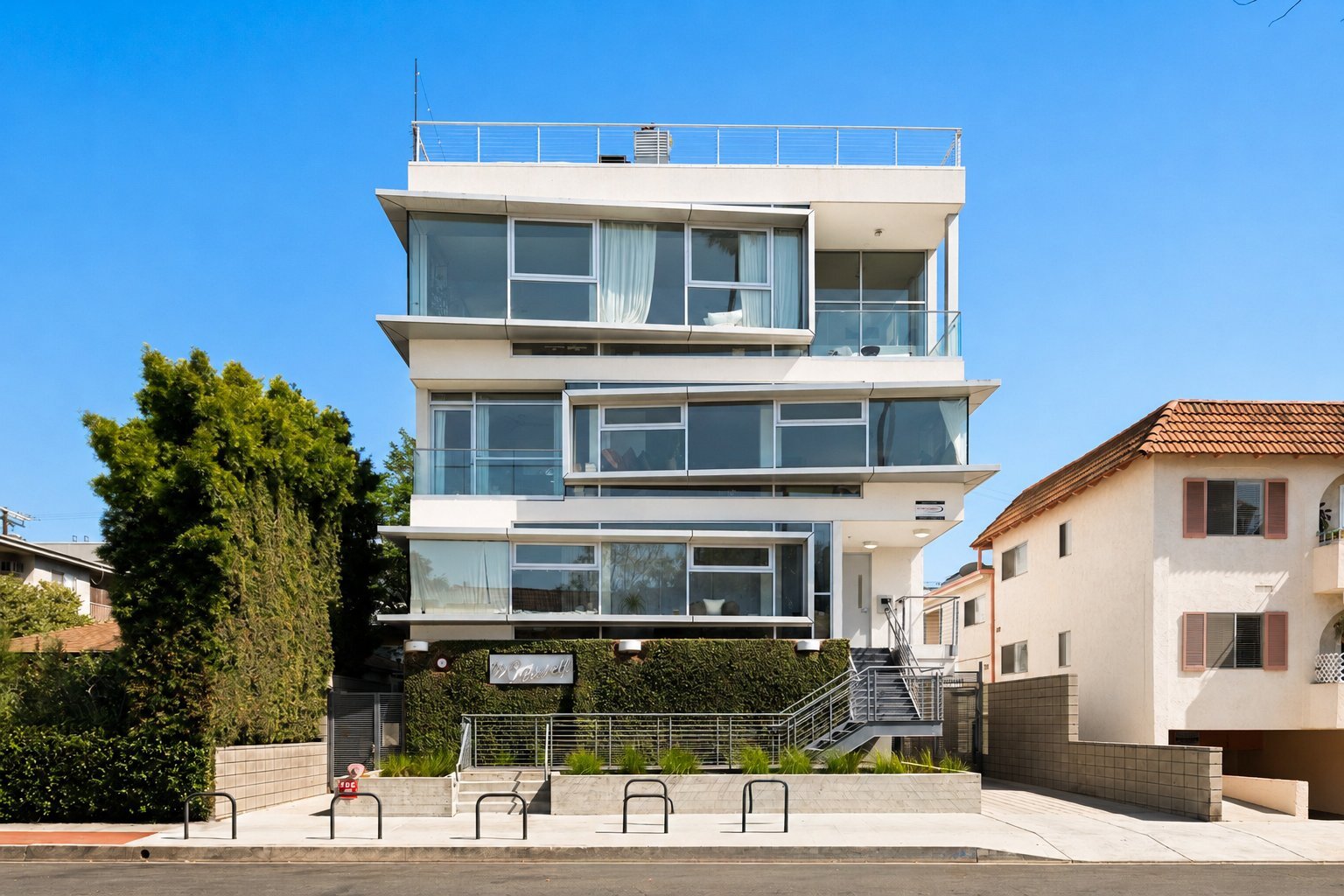 12770 Caswell Ave, Los Angeles, CA à vendre Photo du bâtiment- Image 1 de 48