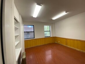 134 Lexington Ave, New York, NY for lease Interior Photo- Image 2 of 6