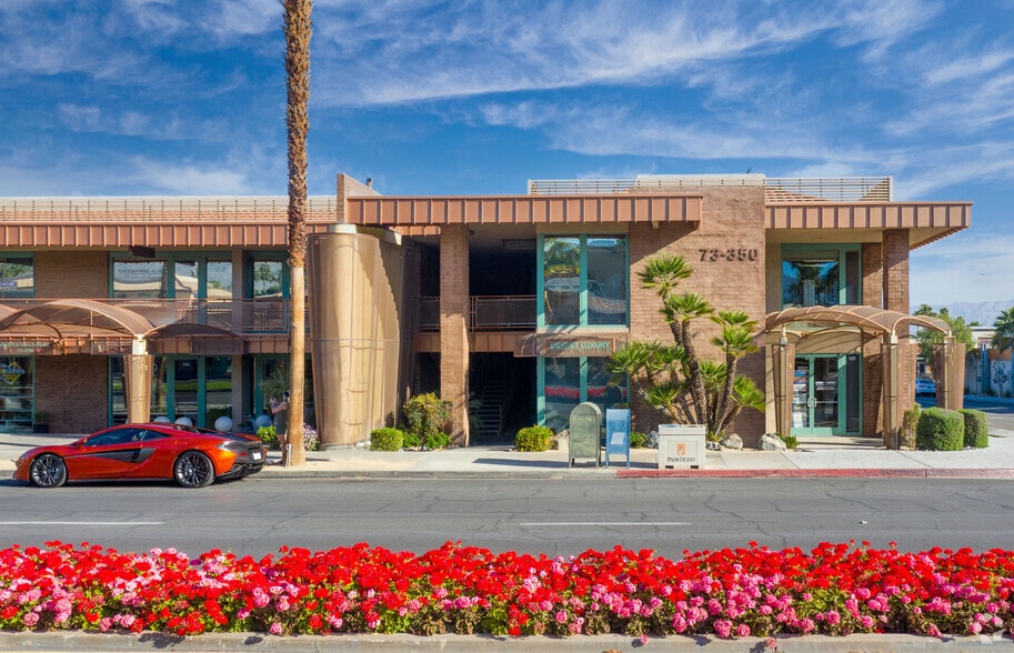73350 El Paseo, Palm Desert, CA à vendre - Photo du bâtiment - Image 1 de 10