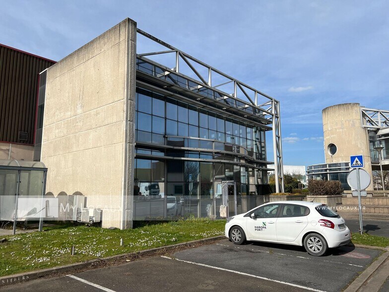 Route Principale Du Port, Gennevilliers à louer - Photo du bâtiment - Image 3 de 8